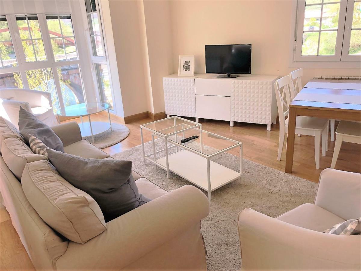 Apartamentos Del Pisuerga セルベラ・デ・ピスエルガ エクステリア 写真